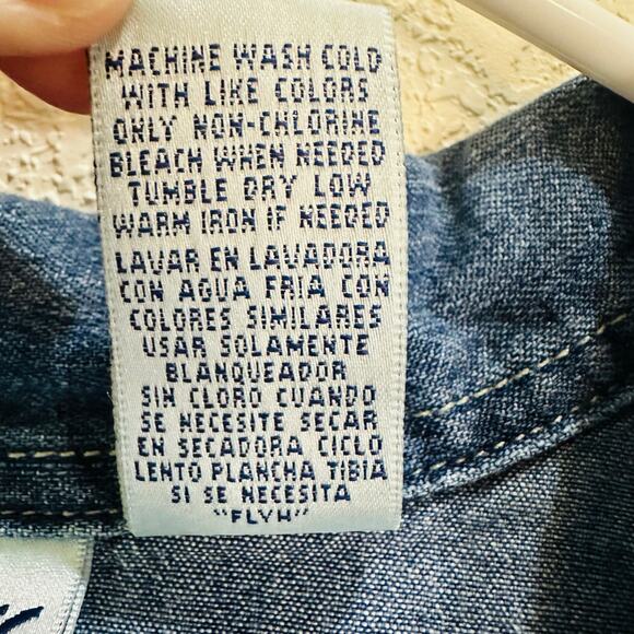 Bill Blass Denim Short Sleeve Button Up V Neck Blouse Size 2X - Picture 4 of 6